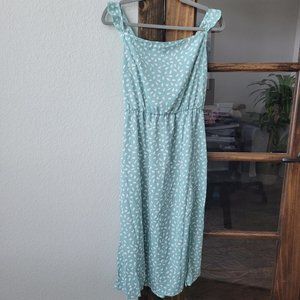 NWT Raikamitu Sleeveless Midi Dress